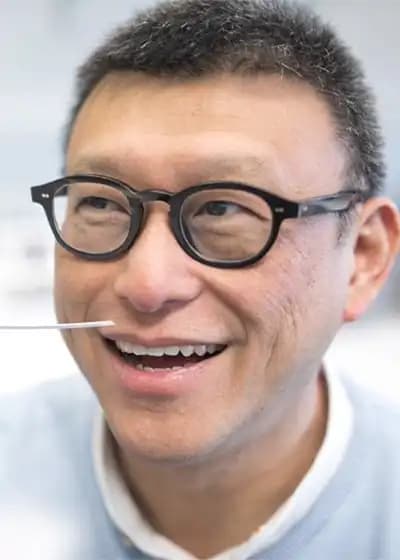 this singaporean is a master perfumer dean of a perfumery school 400x560 profile