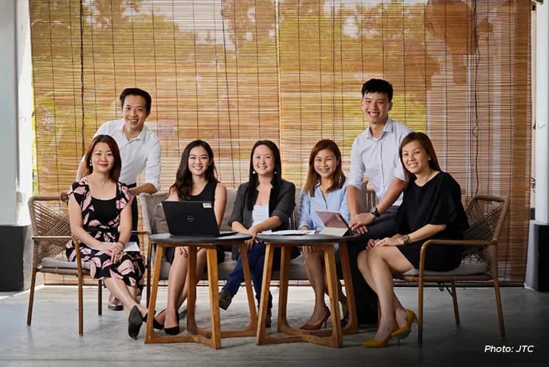 how singapore got a modern aerospace park with old world charm in seletar Content1