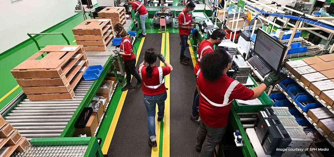 Schneider Electric opens new carbon-neutral logistics hub in Tuas masthead image