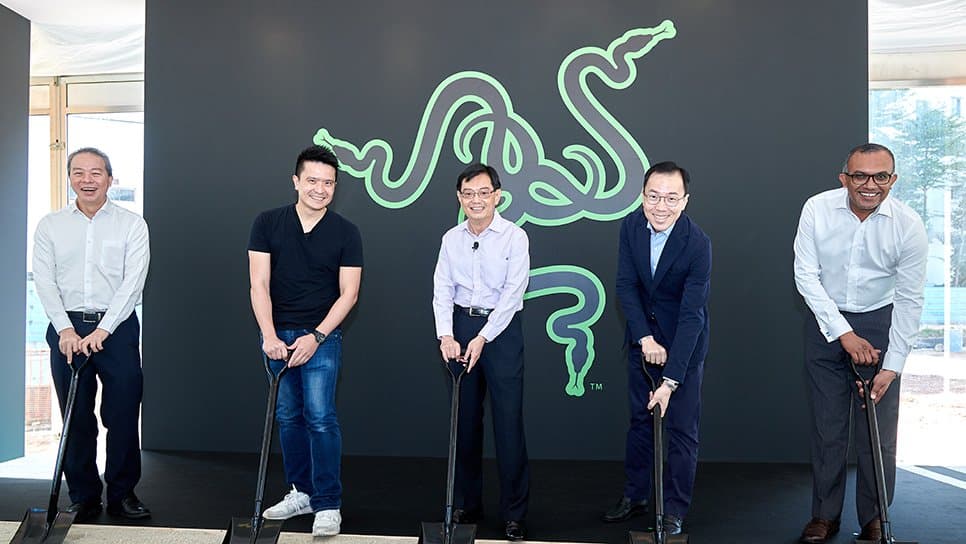 966x544 razer