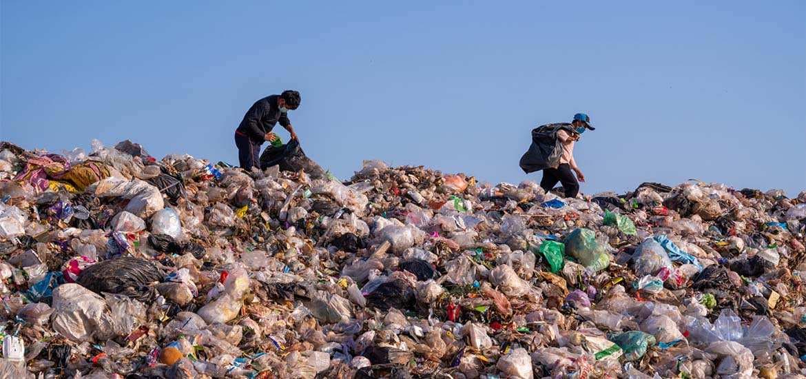 southeast asia looks to its growing piles of trash as new energy source 1170x550