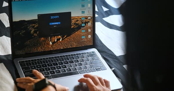 Zoom seeks to expand in Singapore, launches e-mail, team chat and other features masthead image