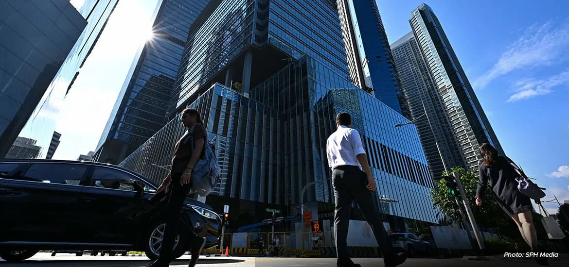 foreign owned firms employ 60 per cent of high earning singapore residents mom data 1170x550