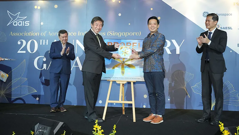 AAIS launches publication on Singapore aerospace industry heritage, and promising entrepreneurs programme, at 20th anniversary celebrations