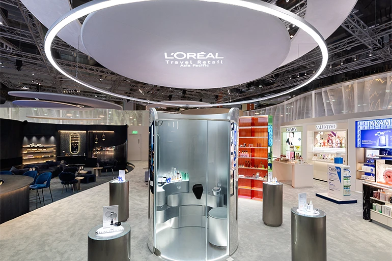 Loreal TFWA SG 2025 - Skin Mist Pod (quick-fix beauty)