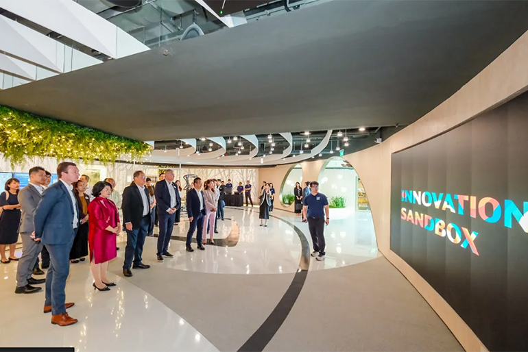 RedLion2 - Singapore’s largest and first positive energy logistics facility