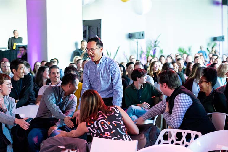 ex-cro-of-asana-oliver-jay-on-how-he-is-building-business-leadership-talent-in-singapore content image 2