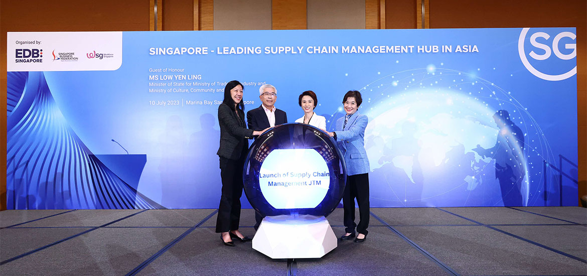 Above: Dilys Boey, Chief Executive of Workforce Singapore, Gan Seow Kee, Singapore Business Federation Vice-Chairman, Minister of State Low Yen Ling, and Jacqueline Poh, Managing Director of EDB 