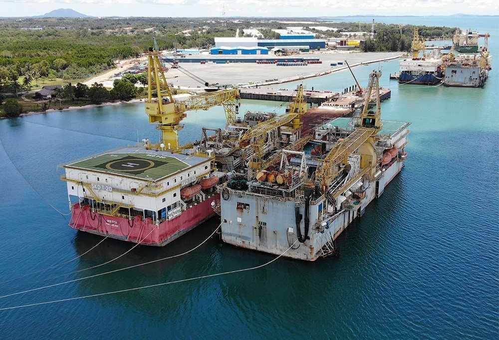 BOMC SKD Vessel Stalking