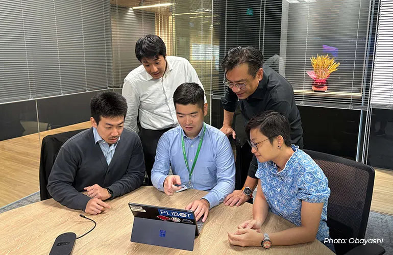 Patrick and team from Mandai Bird Paradise in admist of discussion.