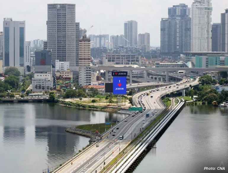 Industry players in Singapore have said before that they are concerned about several issues when it comes to cross-border business collaboration, one of which is the traffic congestion along the Causeway linking to Malaysia.