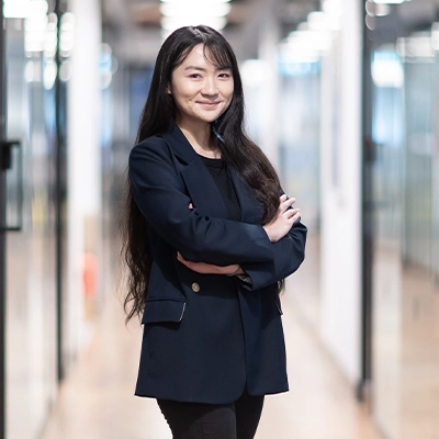 Jobs in Singapore: "How I moved from investment banking to helping companies manage data, analytics and AI solutions"