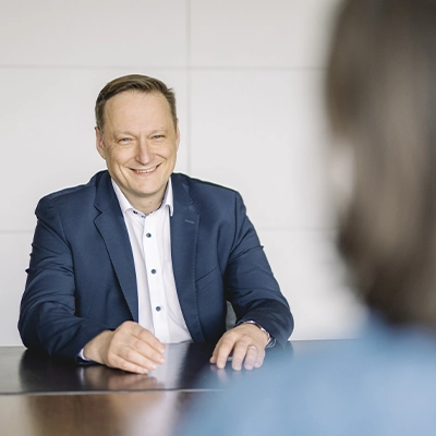 Prof. Dr. Stefan Palzer