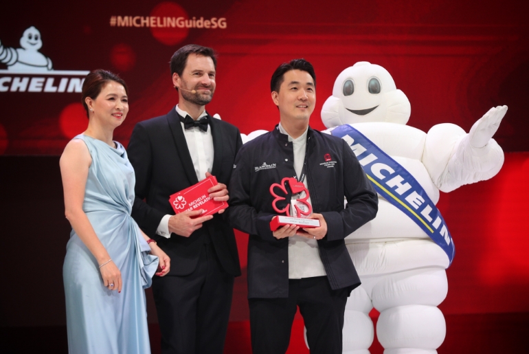 Award presentation 