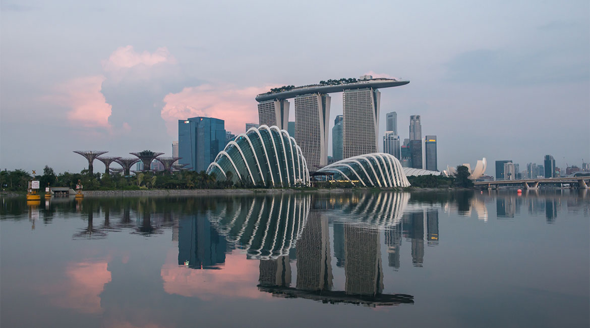 Siemens to invest 200 million euros in new Singapore plant, create over 400 jobs masthead image