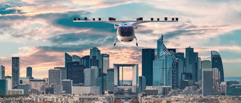  Delivery Drone flying around the city