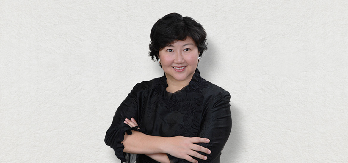 Why this global business leader chose Singapore as her new home masthead image