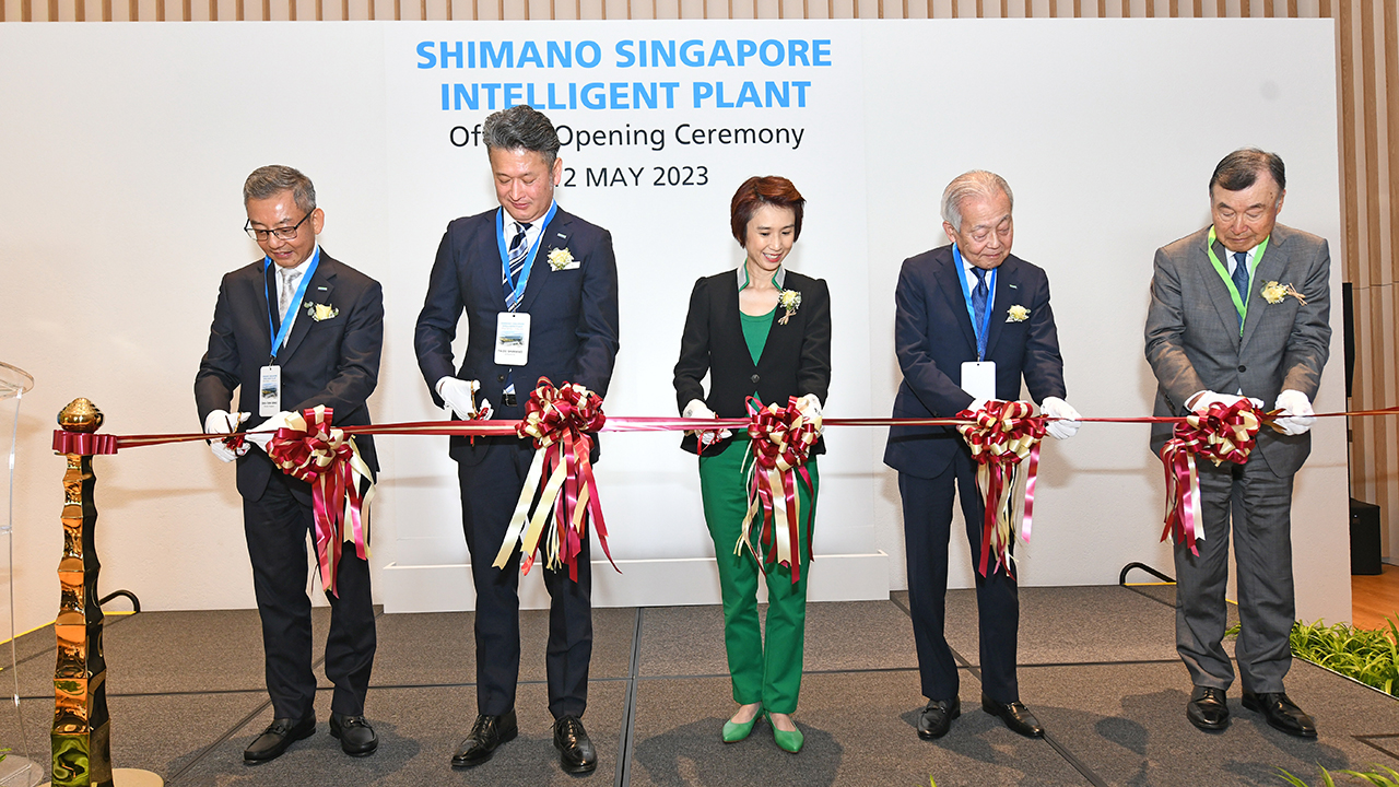 シマノ“未来の工場”完成で島野容三会長が語る、シンガポールの人材を中心とした生産のグローバル化戦略
