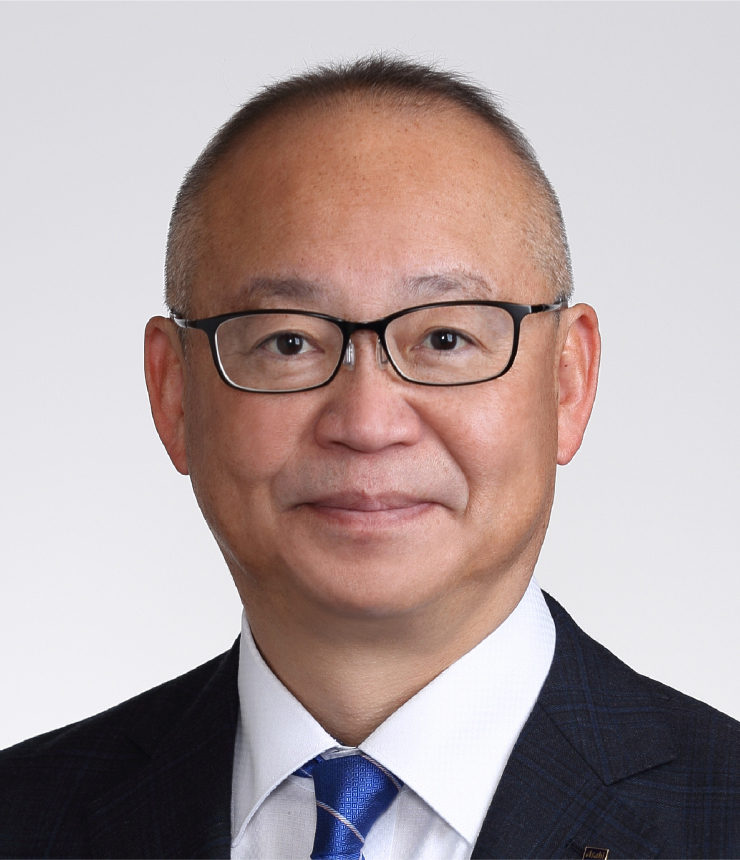 アサヒグループホールディングス　取締役 EVP 兼 CFO（Chief Financial Officer）﨑田薫氏