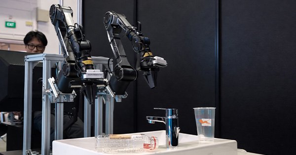 多様なロボットが共存する社会 シンガポールの国家戦略