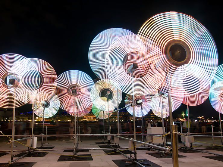 さまざまなアートシーンに触れる